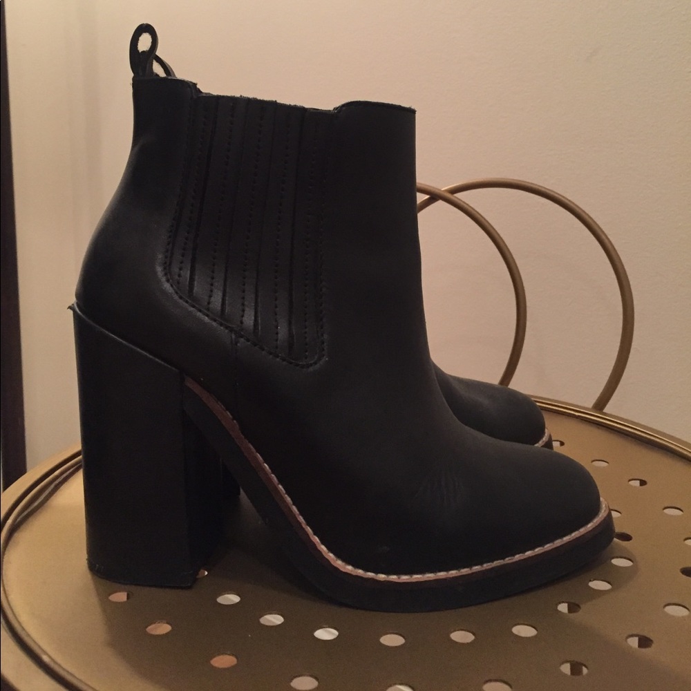 Leather ankle boots
